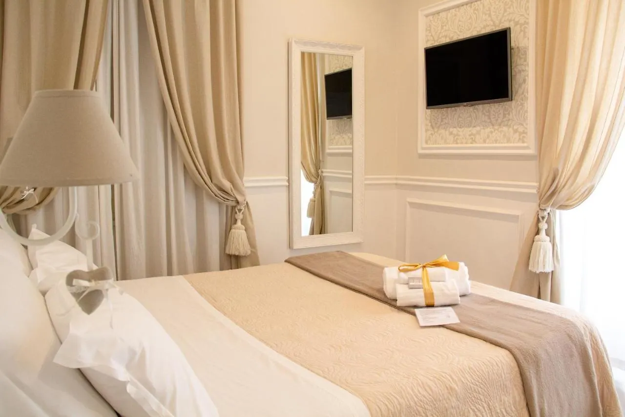 Hotel Charme&Chic Luxury à Rome 2*,