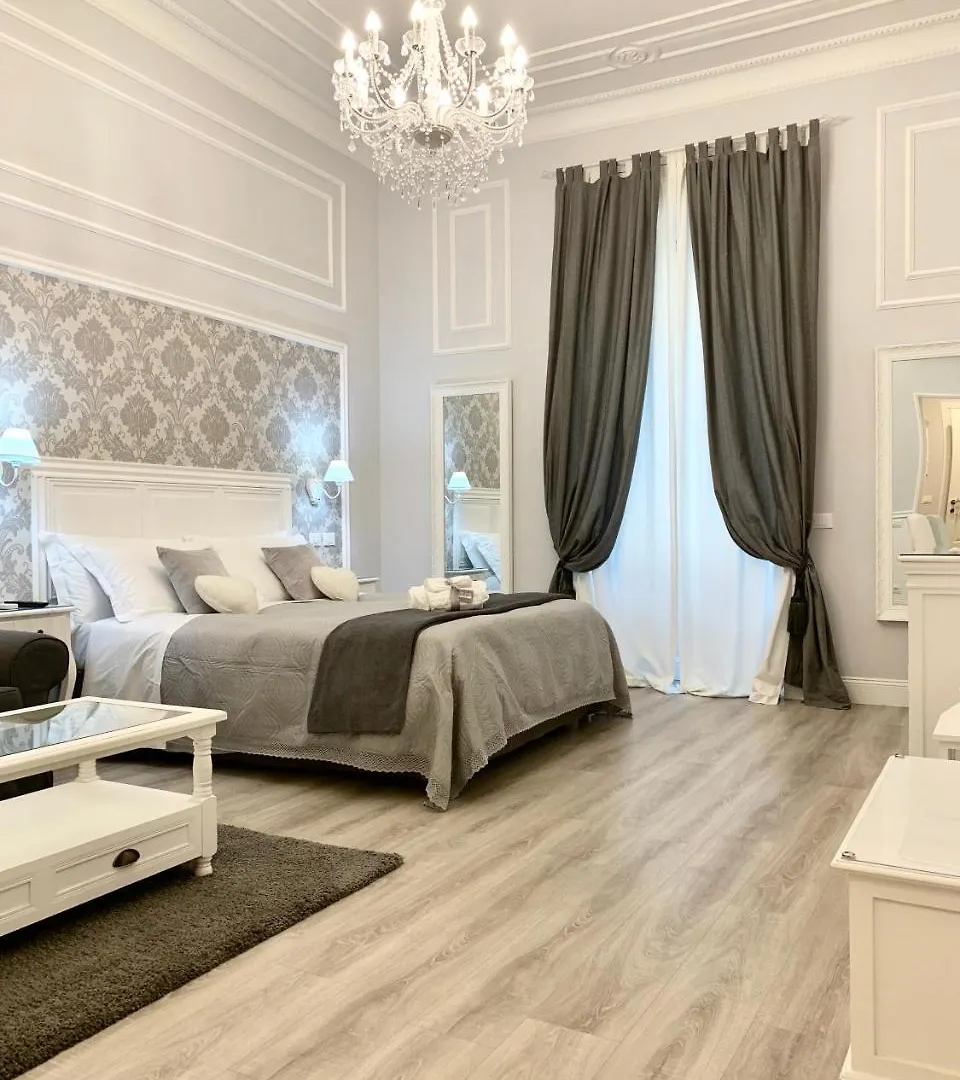 Hotel Charme&Chic Luxury à Rome 2*,